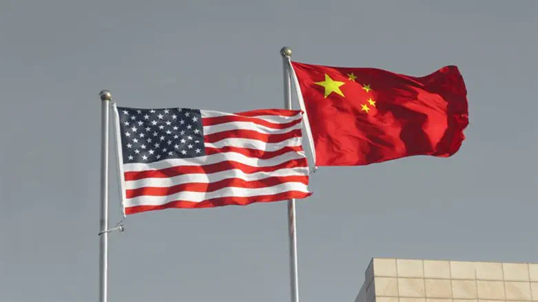US, China flags