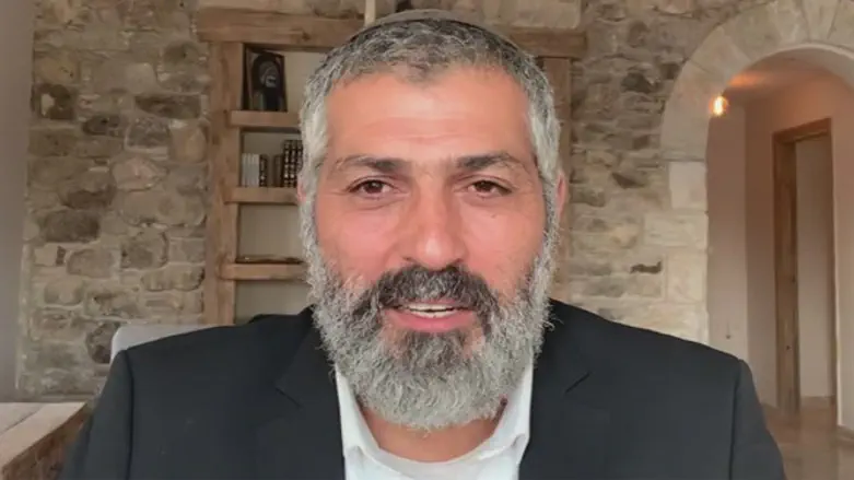 צבי יחזקאלי