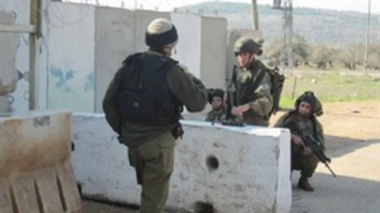 חיילי "נצח יהודה" בעמדה