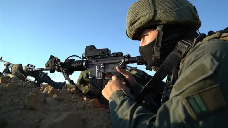 לוחם כפיר בגבול עזה