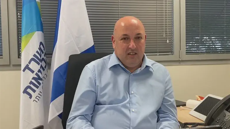 Professor Itamar Grotto