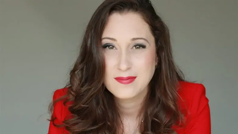 לא להרים ידיים מראש. עו"ד יוליה שנקר