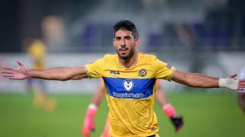 יונתן כהן חוגג הערב