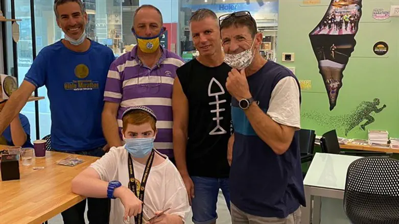 מתנאל במשרדי מרתון ישראל