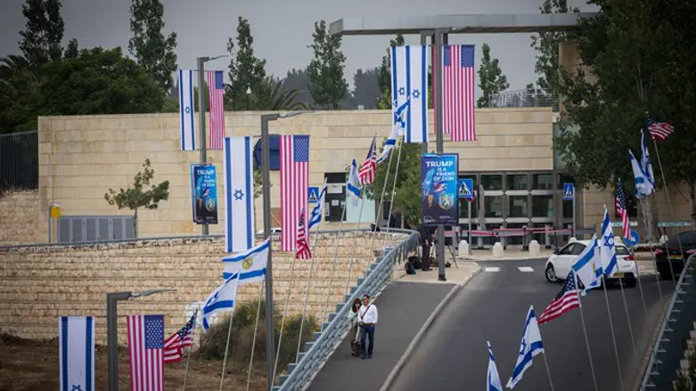 הממשל הנוכחי העלים את 8 שנות אובמה ויצר תפיסה חדשה באזור.השגרירות האמריקנית בי-ם