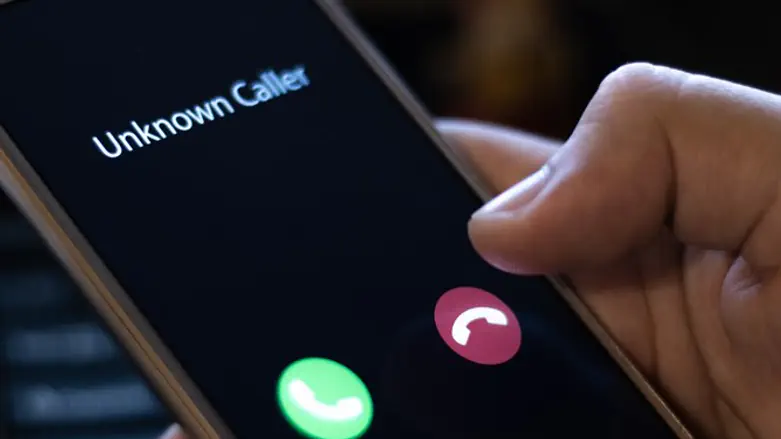 האדמו"ר: מלשינים? "להוקיע ממחננו"