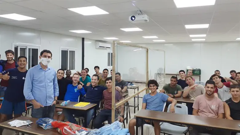 מתן פלג במעלה אפרים