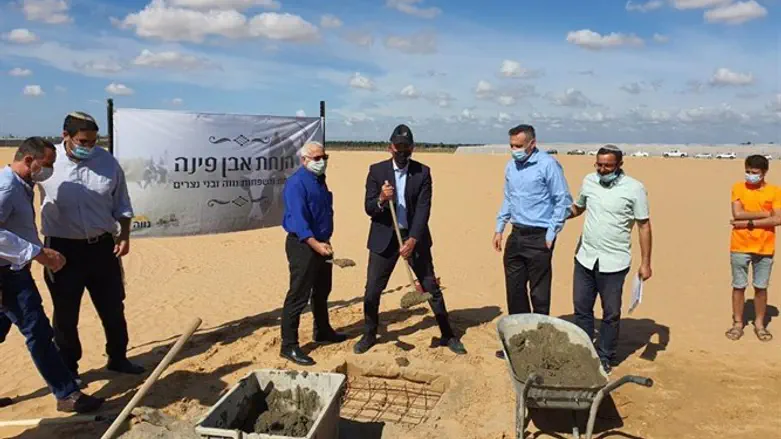 אבן פינה לרפת החדשה