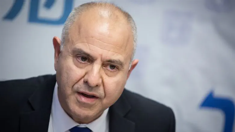 שמואל אבואב, לשעבר מנכ"ל משרד החינוך