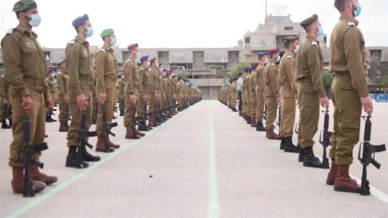 סיום קורס קצינים קרביים אחוד מחזור 58