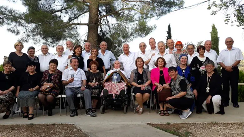 תמונה קבוצתית
