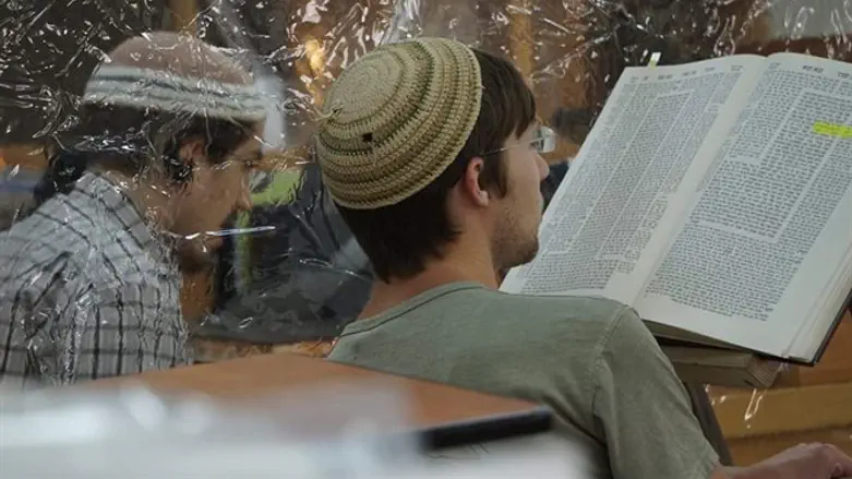 לומדים בקפסולות