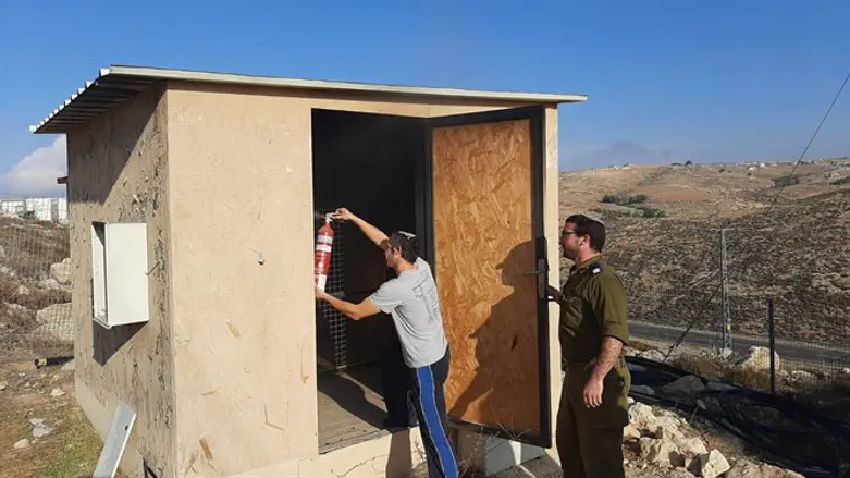 סיום פעולות הכיבוי בעשהאל, הבוקר