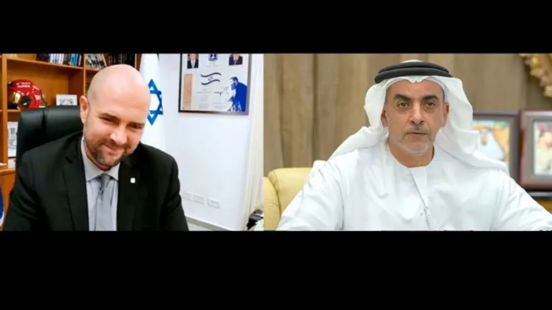השר אוחנה עם מקבילו מהאמירויות