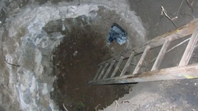 חפירות לגילוי עתיקות אמש.