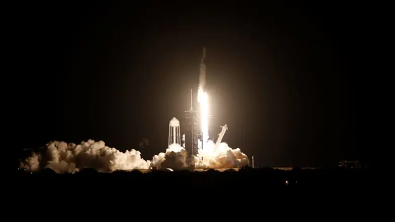 Старт SpaceX Falcon 9 