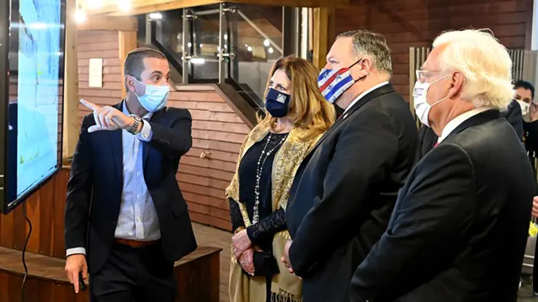 Pompeo visits the City of David