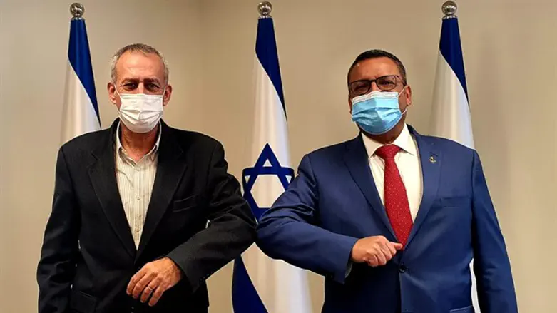 משה ליאון ופרופ' נחמן אש