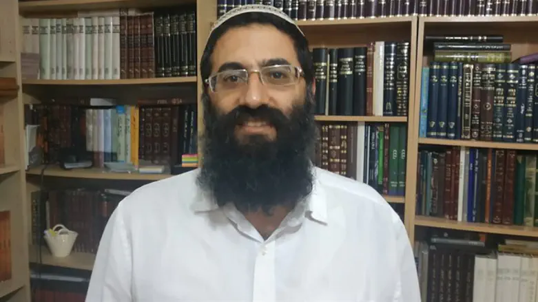 הרב שרון שער