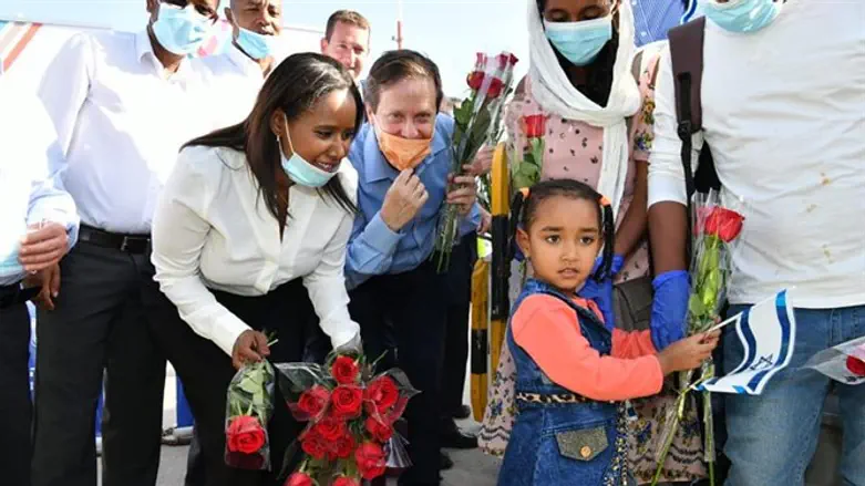 השרה תמנו שטה ויו"ר הסוכנות הרצוג