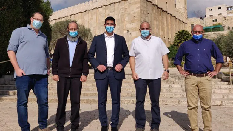 ח"כ שלמה קרעי ביקר במערת המכפלה