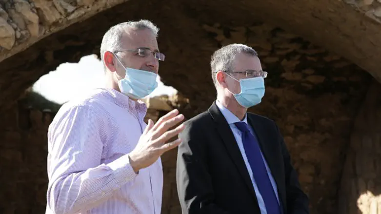 יריב לוין ושי אלון