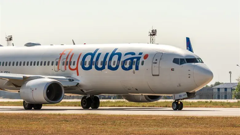 FlyDubai passenger jet (archive)