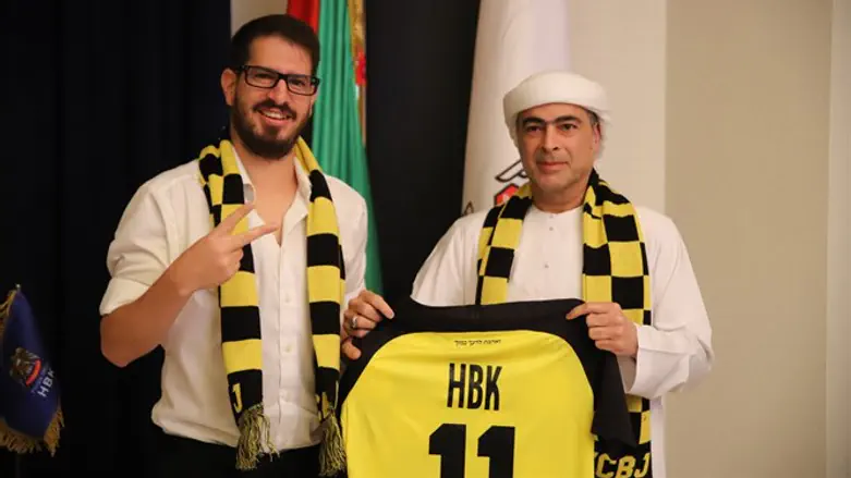 היסטוריה בבירה. חוגג והשייח' ח'ליפה