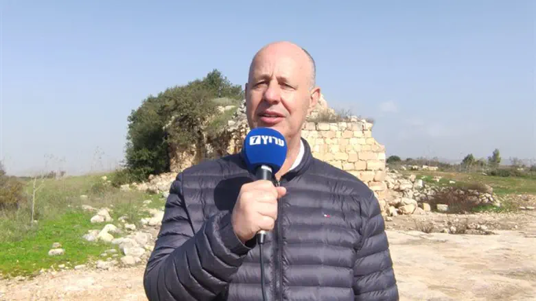 השר צחי הנגבי