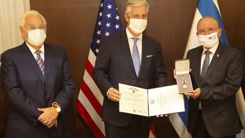 O'Brien presented award