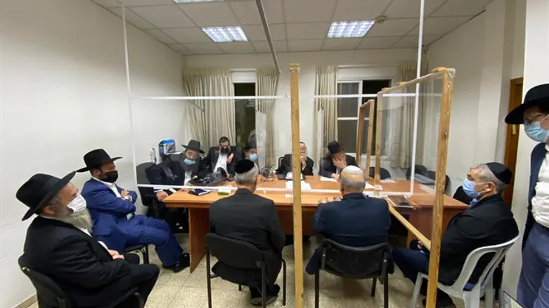 בכירי משרד הבריאות במפגש עם הדיינים