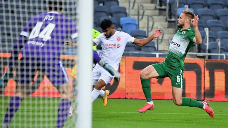 חיפה מול הפועל הערב