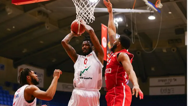 ירושלים מול באר שבע הערב