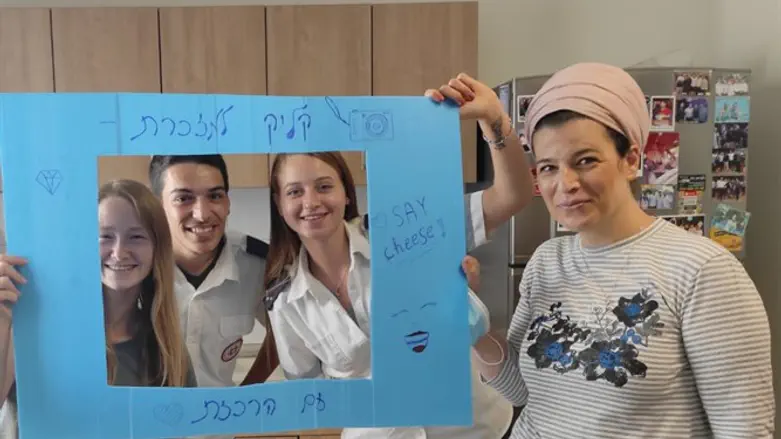 נותנים את הלב והנשמה