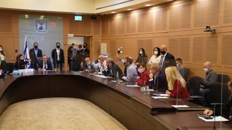 ההצבעה בוועדת הכנסת