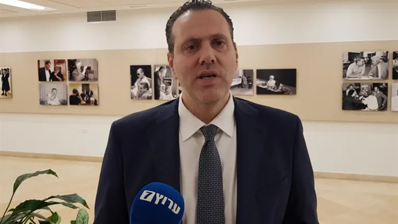 מיקי זוהר