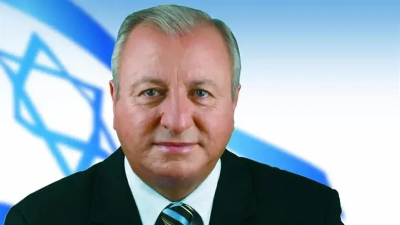 שבתאי צור