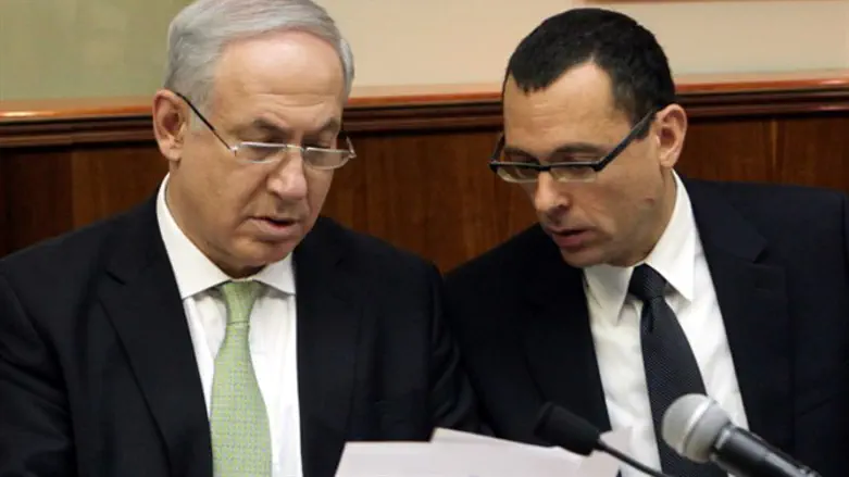 האוזר ונתניהו בימים טובים יותר