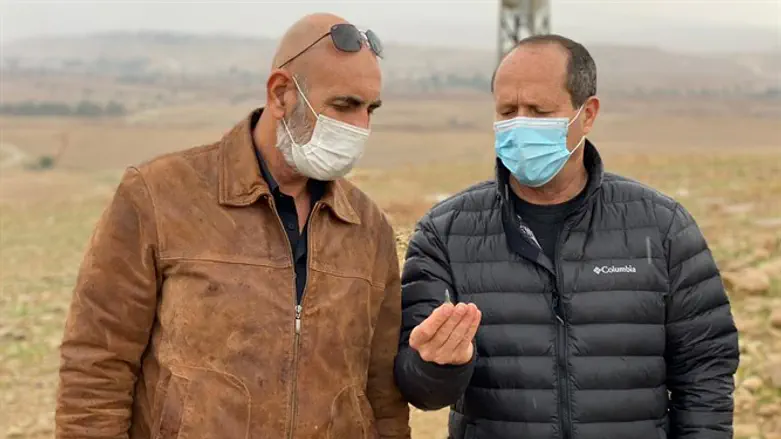 ניר ברקת ודוד אלחייני