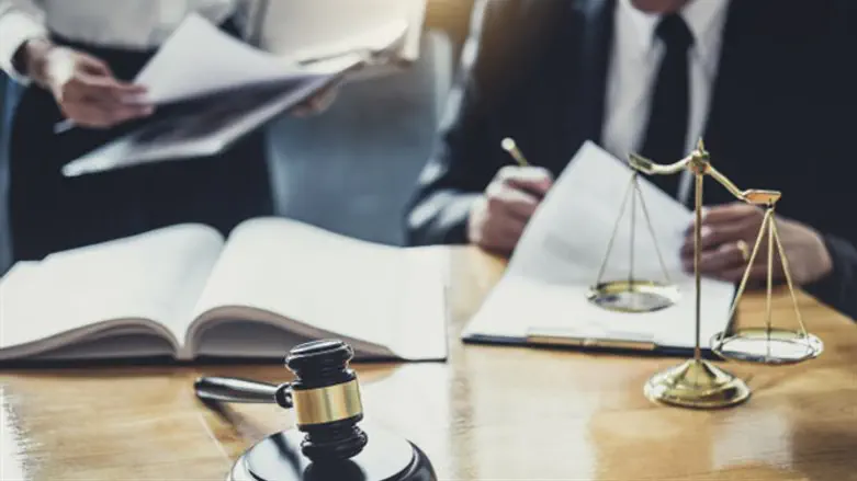 הליך משפטי עבור ענייני משפחה 