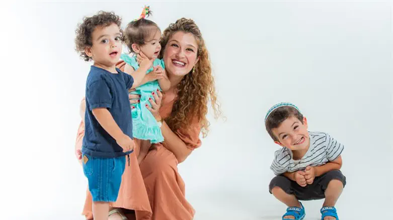 בשבילי החינוך