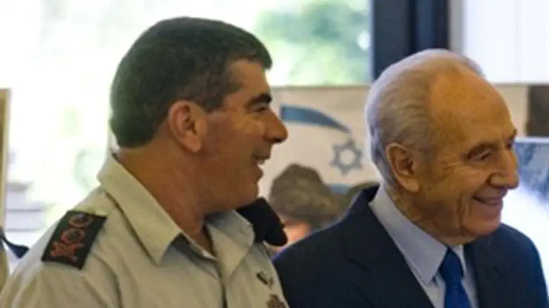 פרס ואשכנזי. ארכיון