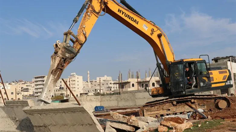 הריסת בנייה בלתי חוקית