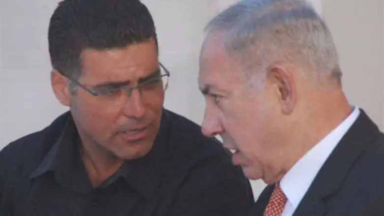 עם נתניהו. נאהיל זועבי