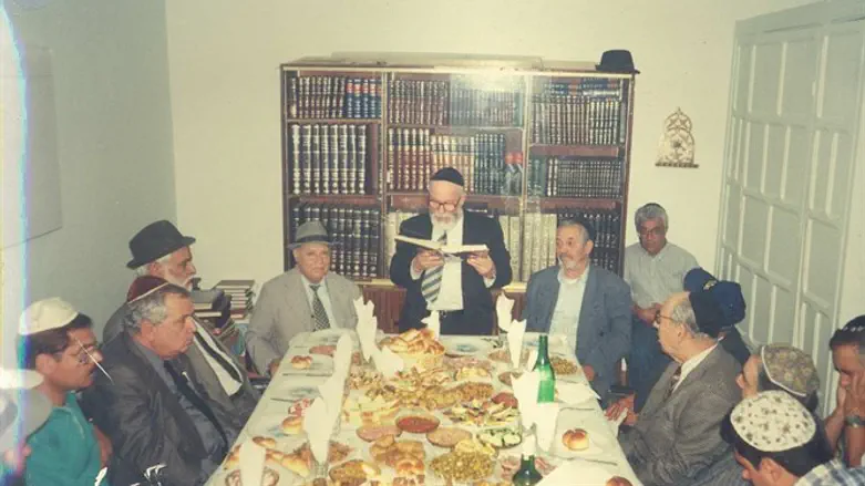 הרב שלום גבאי זצ"ל, הדיין האחרון של מרקש, בשיעור דף יומי