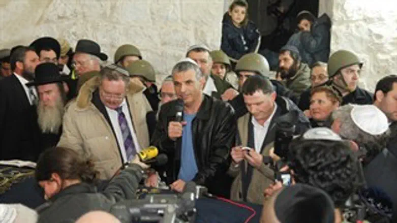 השרים בקבר יוסף