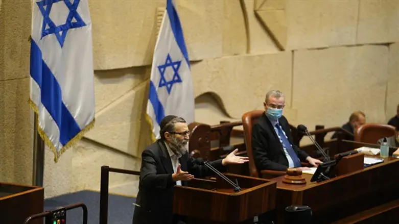 ח"כ גפני במהלך הדיון בכנסת