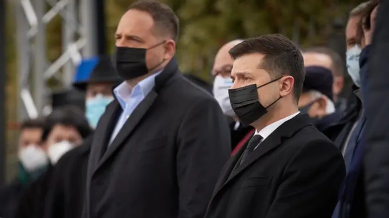 נשיא אוקראינה וולודימיר זלנסקי חנך היום אנדרטה חדשה לזכר קורבנות טבח באבי יאר