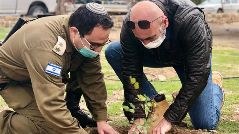 נוטעים יחד בצל הקורונה