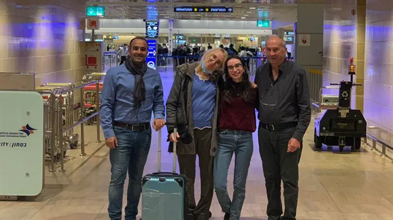 רחלי מנישקובה לפני ההמראה